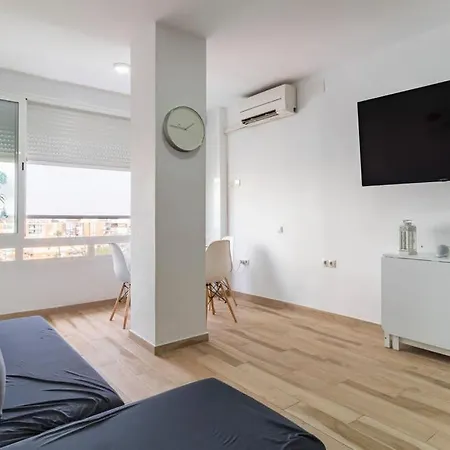 Apartament Torremolino Between Winds And Sea * טורמולינוס